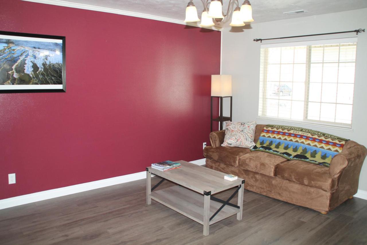 3 Queen Beds, 1 Twin Bed, 2 Rooms, 1 And A Half Bath, Self Check-In, Flexcation Equipped Idaho Falls Exteriér fotografie