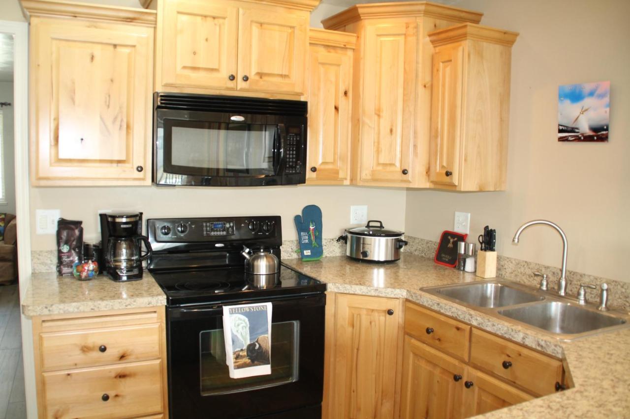 3 Queen Beds, 1 Twin Bed, 2 Rooms, 1 And A Half Bath, Self Check-In, Flexcation Equipped Idaho Falls Exteriér fotografie