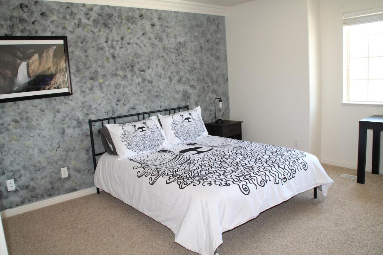 3 Queen Beds, 1 Twin Bed, 2 Rooms, 1 And A Half Bath, Self Check-In, Flexcation Equipped Idaho Falls Exteriér fotografie