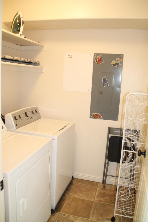 3 Queen Beds, 1 Twin Bed, 2 Rooms, 1 And A Half Bath, Self Check-In, Flexcation Equipped Idaho Falls Exteriér fotografie